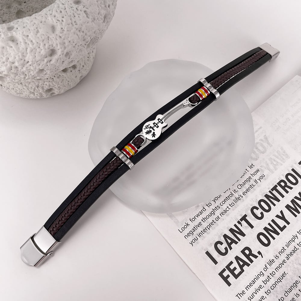 Pulseras de cuero con diseño de guitarra y pandant para hombre Imagen5