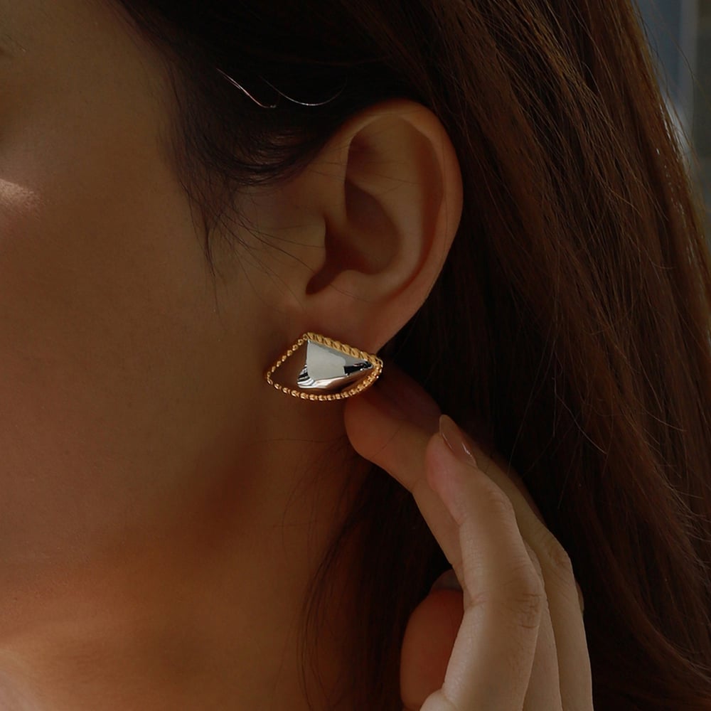 1 Pair Retro Geometric Stainless Steel Gold Color  Women's Stud Earrings h5Picture4