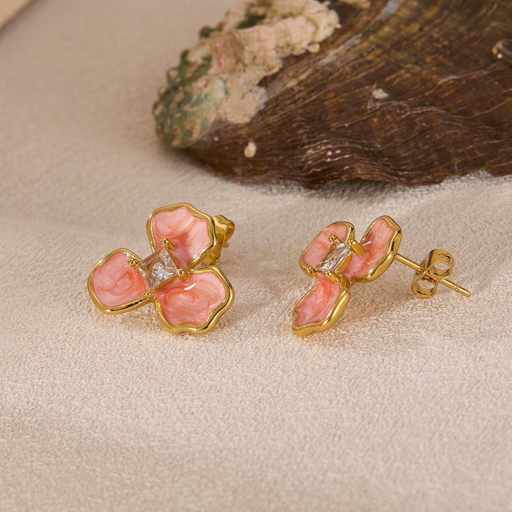 1 paio di orecchini a bottone da donna in acciaio inossidabile color oro con fiori della serie semplice h5Immagine4