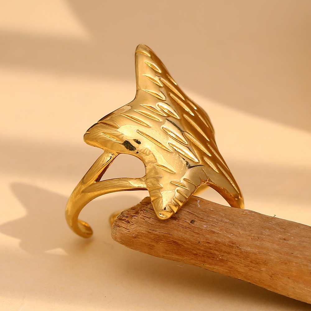 1 Piece Creative Design Starfish Gold Stainless Steel Women's Ring h5Picture4