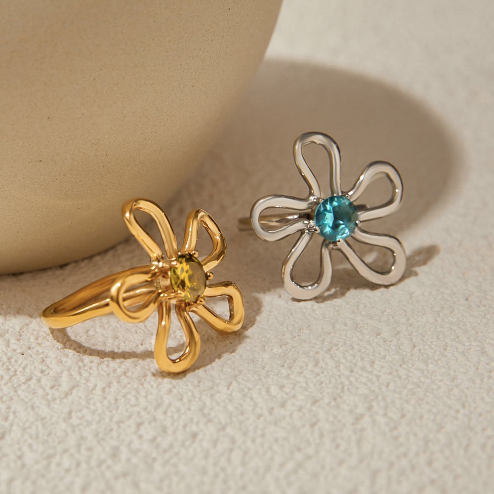 Sweet Flower Stainless Steel Gold Color  Statement Rings Picture4