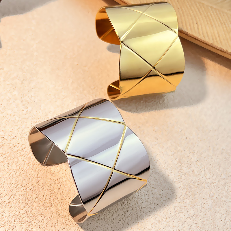 Mixed Color Plaid Stainless Steel Cuff Bracelets Picture2