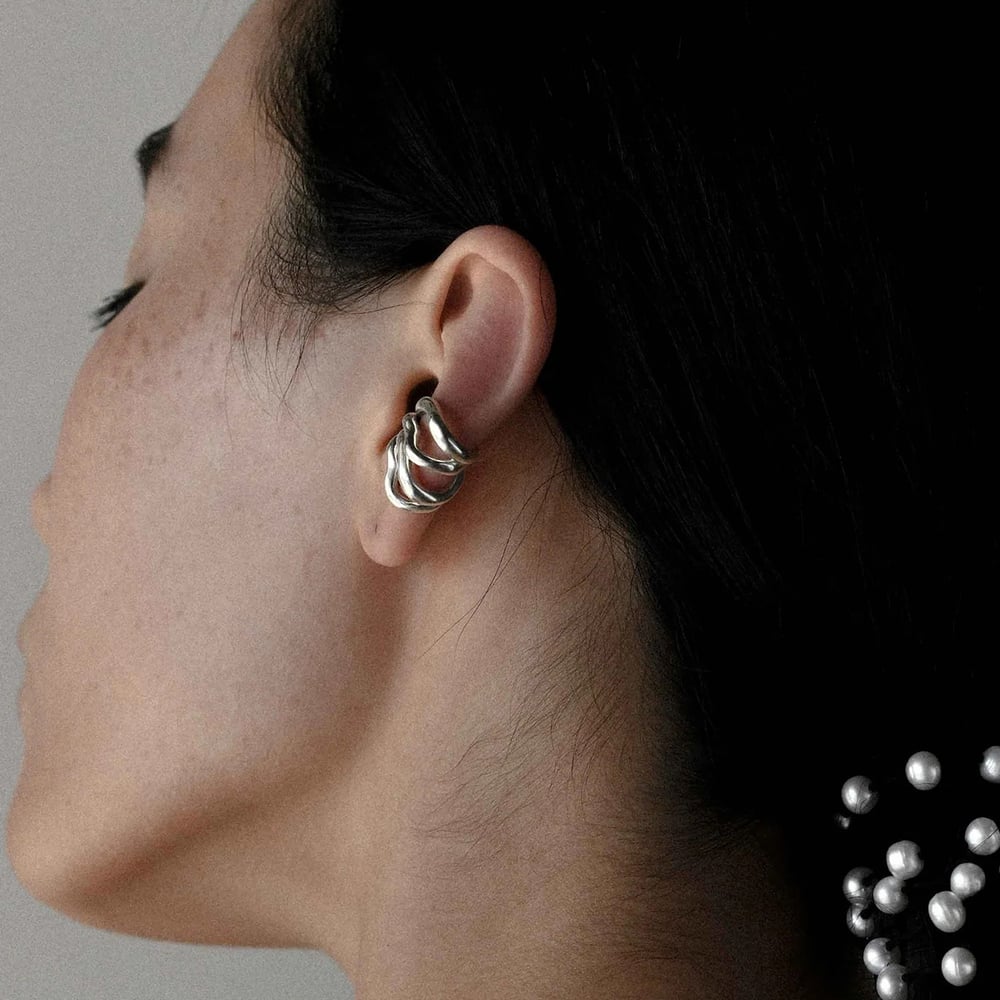 Simple Solid Color Stainless Steel Gold Color Ear Cuffs h5Picture4