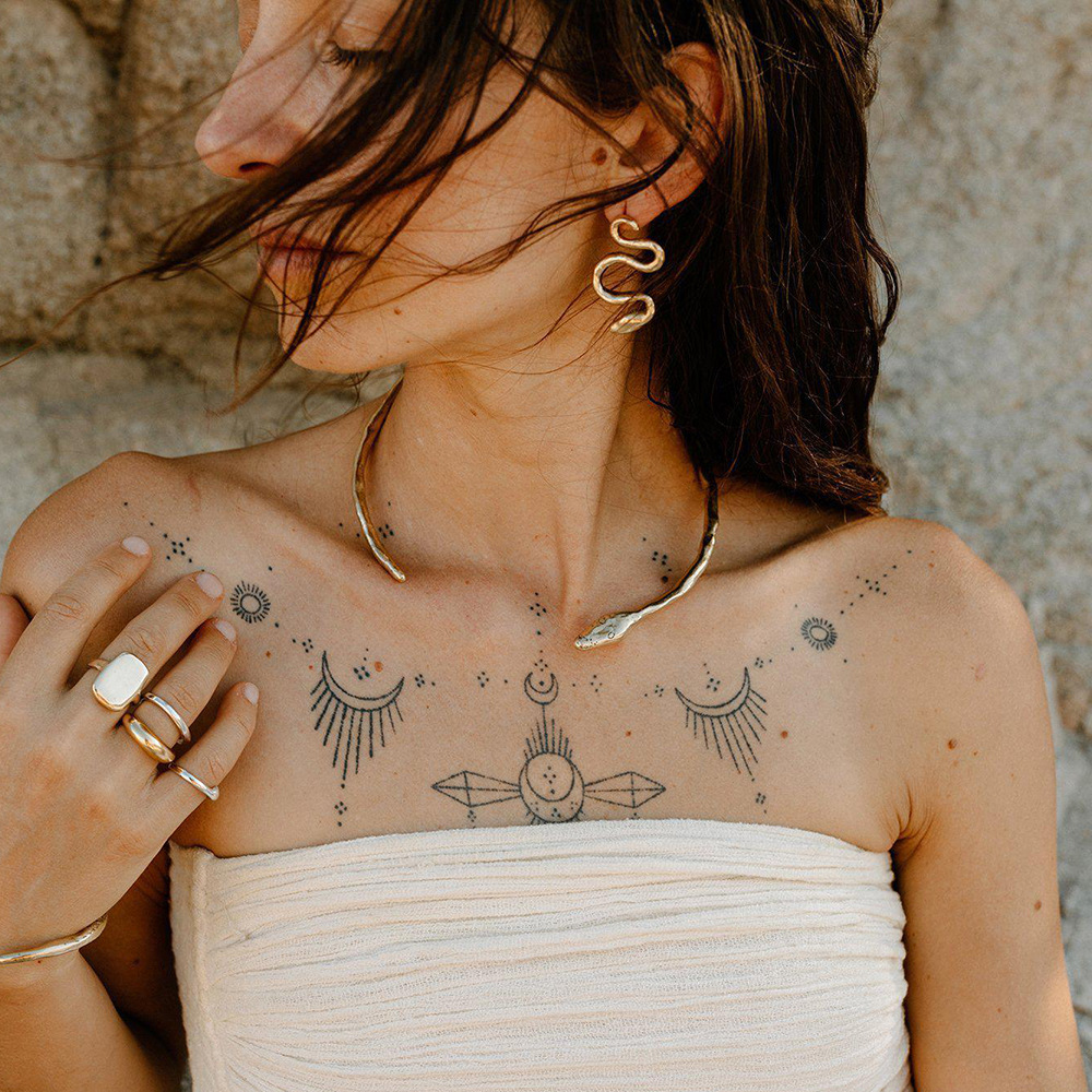 Modern Stainless Steel Snake Shape Gold Color Women's Stud Earrings h5Picture3