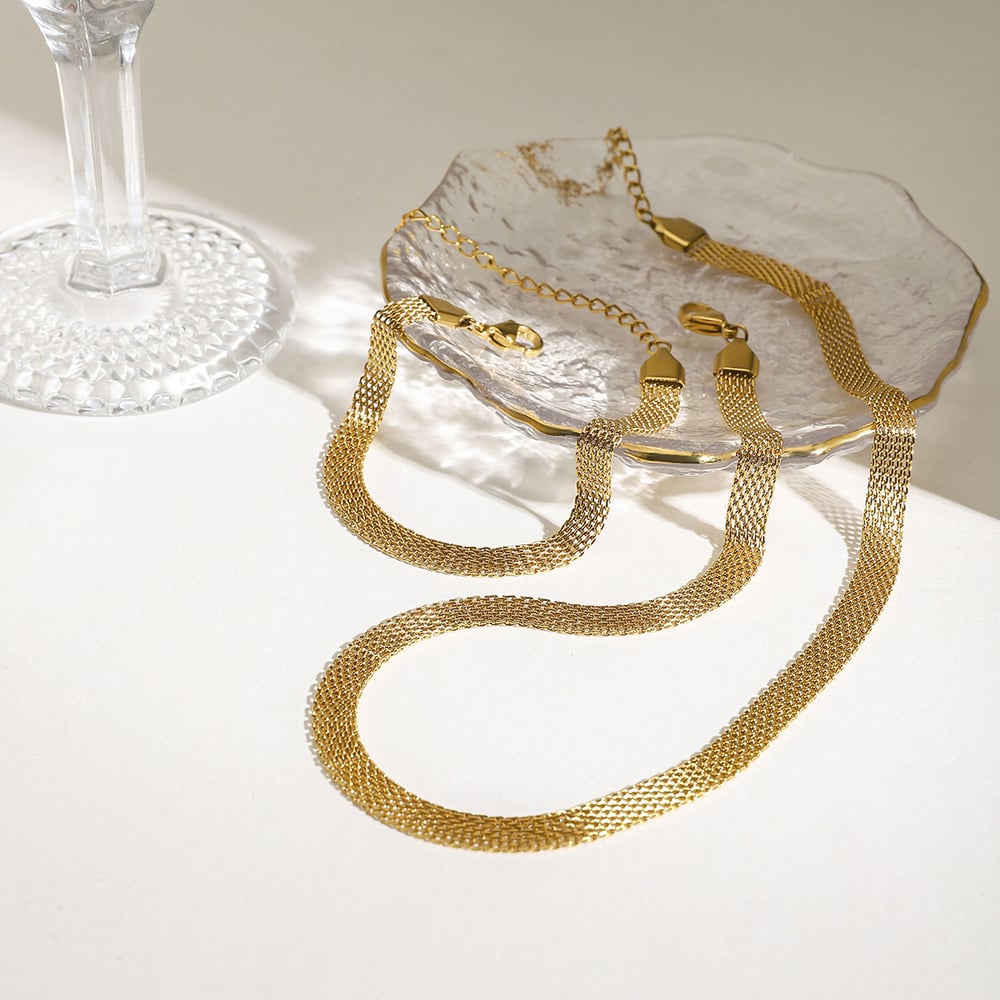 Classic Stainless Steel Gold Color Chain Necklaces h5Picture2