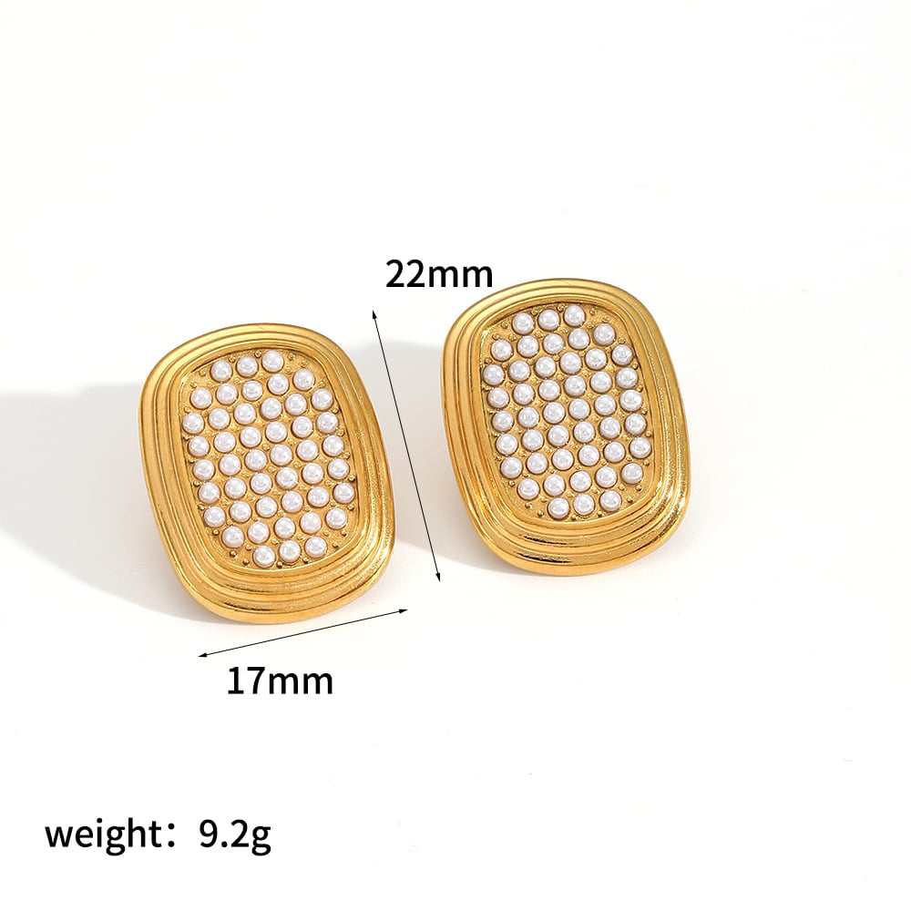 Luxuriöse Ohrstecker aus goldfarbenem Edelstahl 