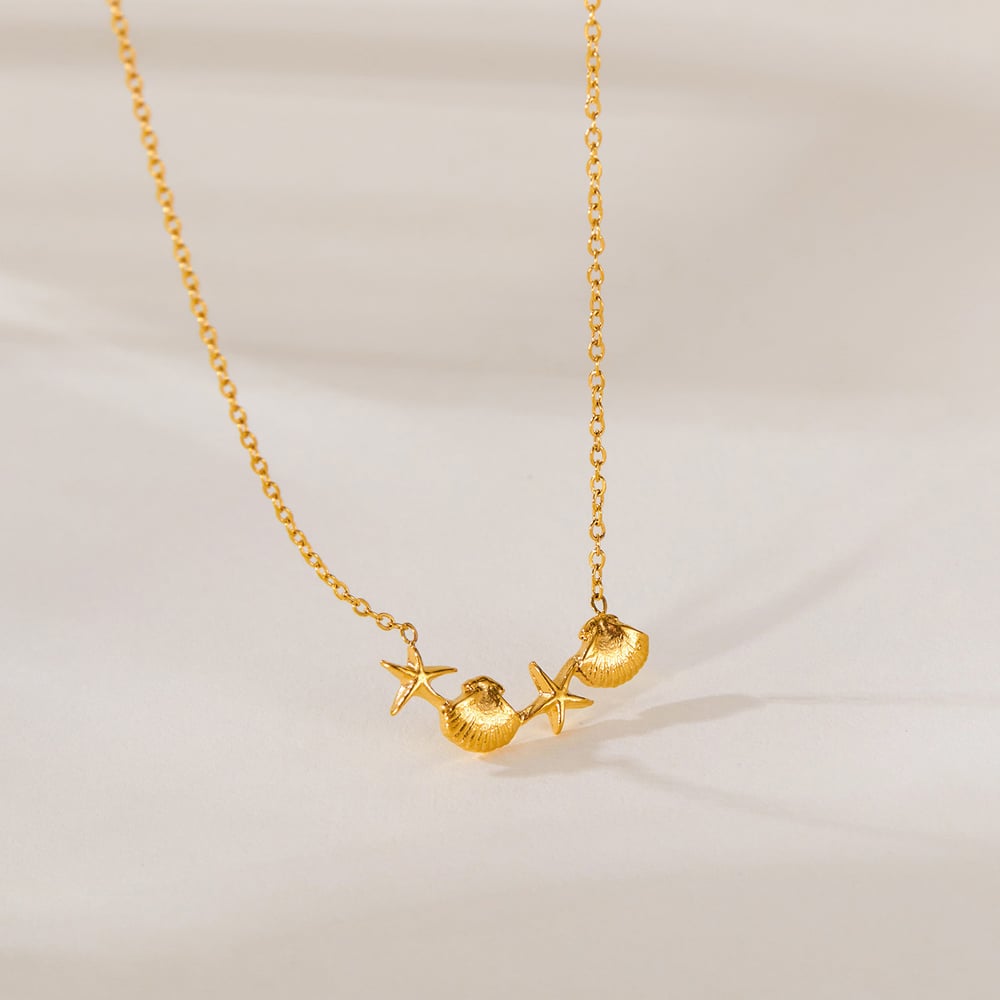 1 Piece Vacation Series Marine Starfish Stainless Steel Gold Color Women's Pendant Necklaces Picture3