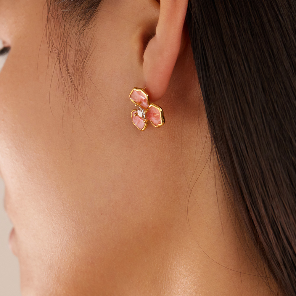 1 paio di orecchini a bottone da donna in acciaio inossidabile color oro con fiori della serie semplice h5Immagine5