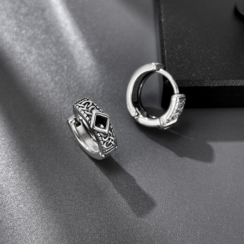 Schillernde Creolen aus Edelstahl mit Rautenmotiv für Herren h5Bild5