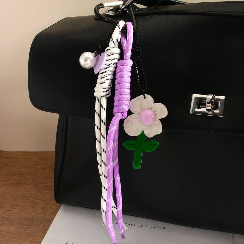 1 Piece Simple Series Sweet Flower Resin Women's Bag Charms Picture4