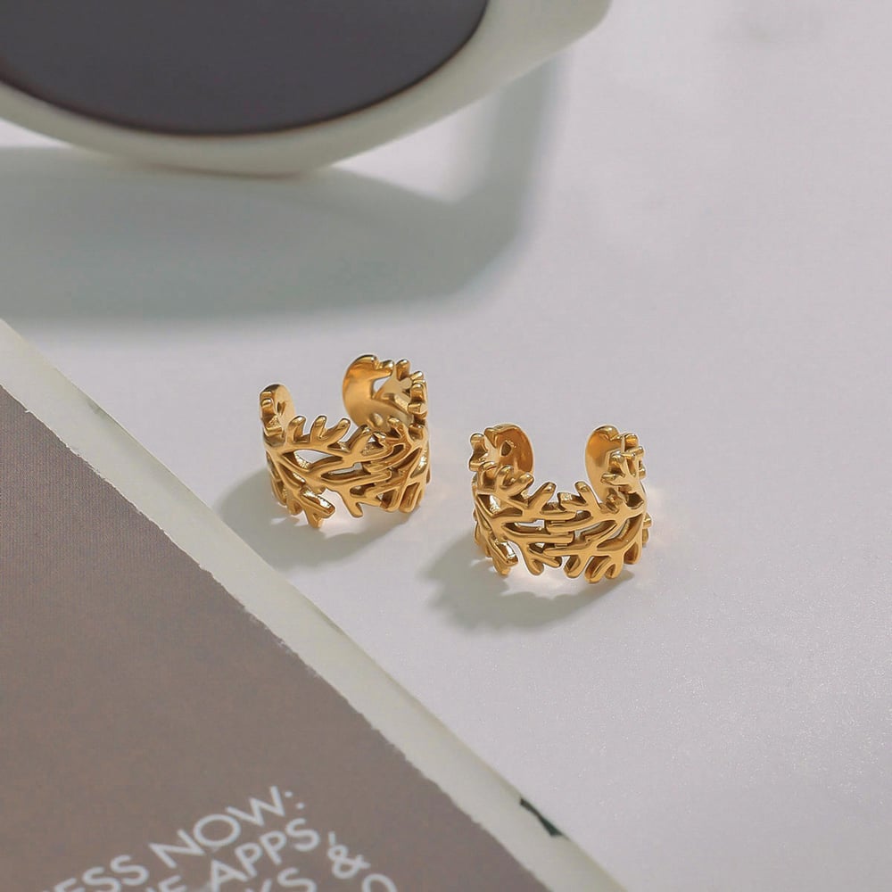 Retro Leaves Stainless Steel Gold Color Ear Cuffs h5Picture3