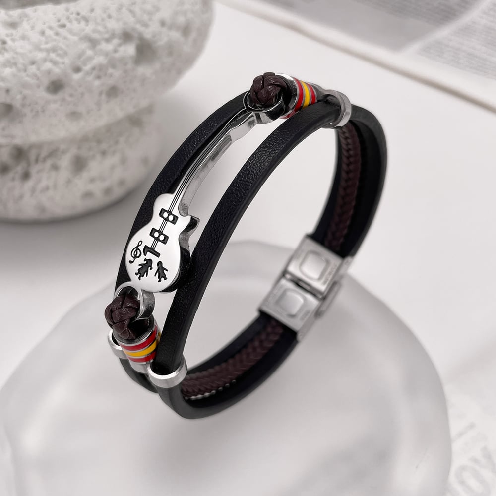 Pulseras de cuero con diseño de guitarra y pandant para hombre Imagen3