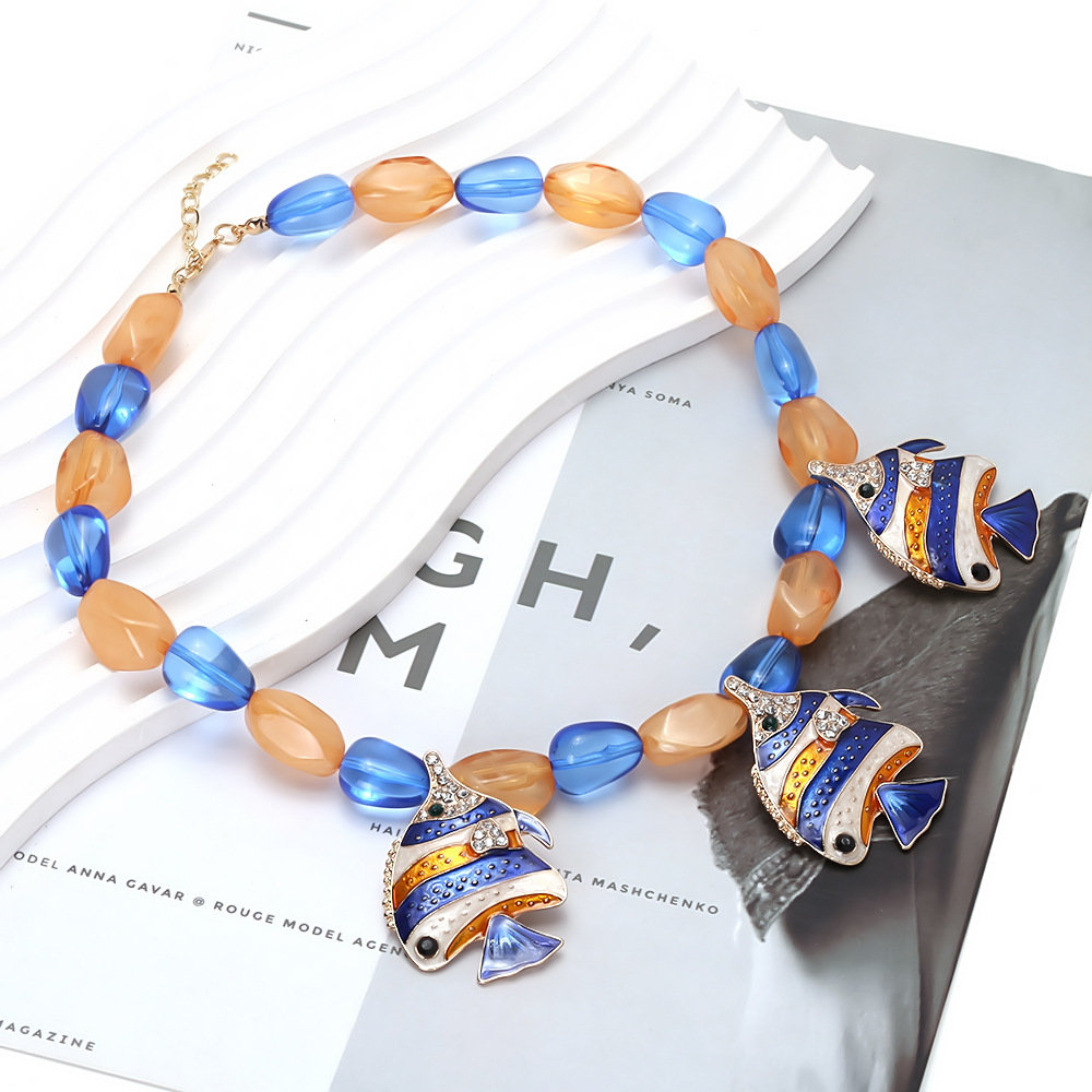 Urlaubs-Halsketten mit Fischperlen aus Kunstharz Bild3