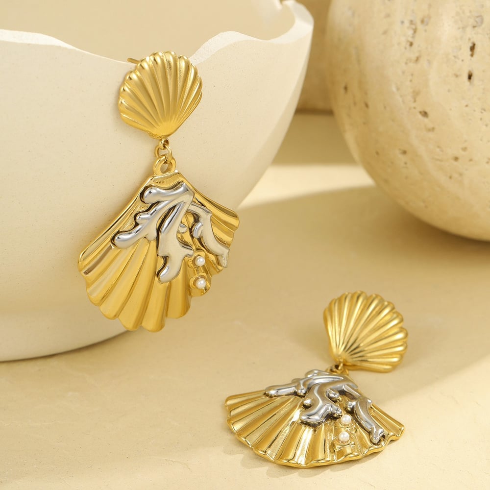 1 Pair Romantic Series Simple Turtle Stainless Steel Women's Drop Earrings Picture4