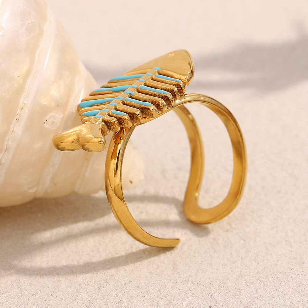 Unique Design Fishbone Shaped Stainless Steel Women's Rings h5Picture4