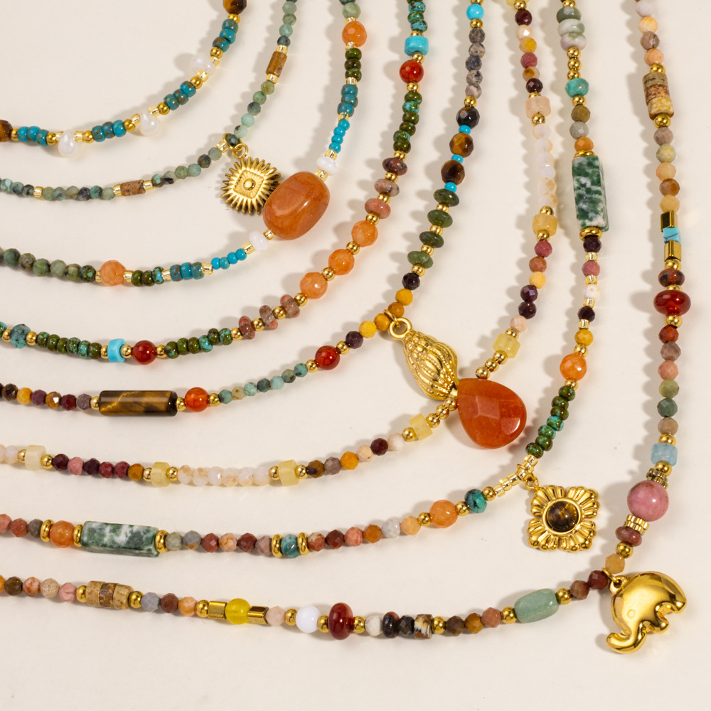 Mehrfarbige Natursteinperlen handgefertigte Damenhalsketten Bild4