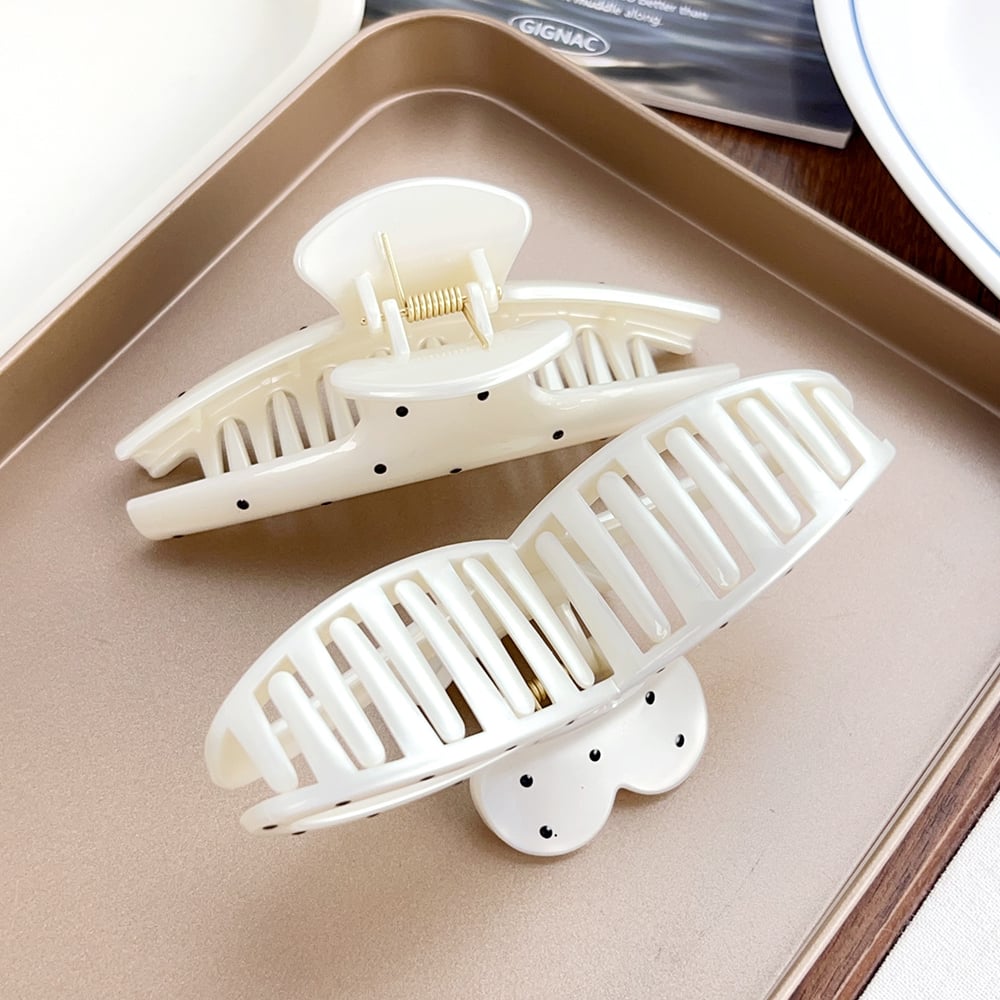1 Piece Simple Series Elegant Polka Dots Resin Women's Hair Claws Picture3