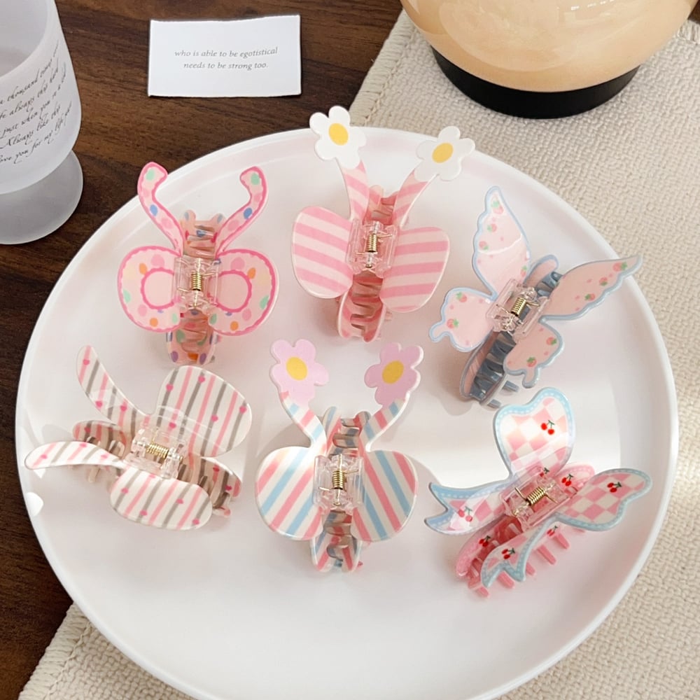1 Piece Cute  Sweet Multi-color Butterfly Styling Women's Hair Claw h5Picture2