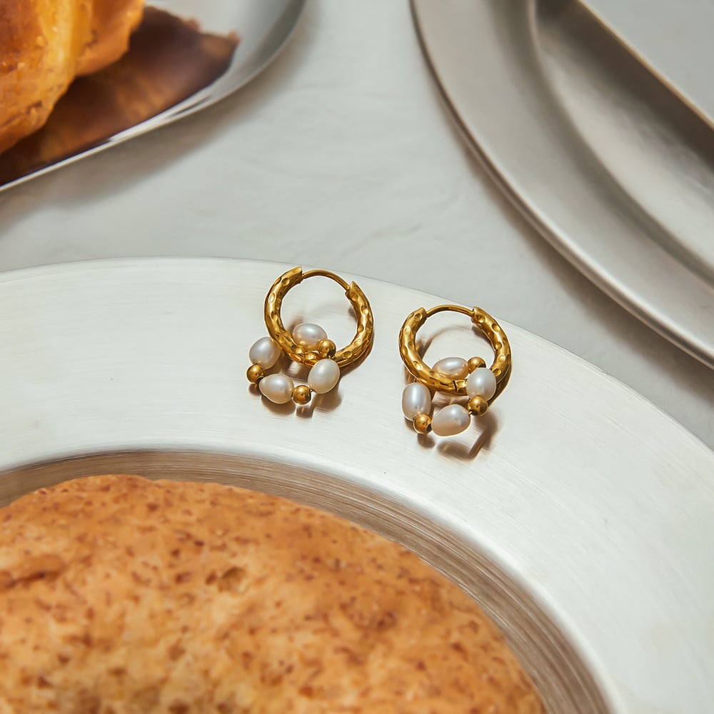 Retro Stainless Steel Gold Color Pearl Hoop Earrings h5Picture5