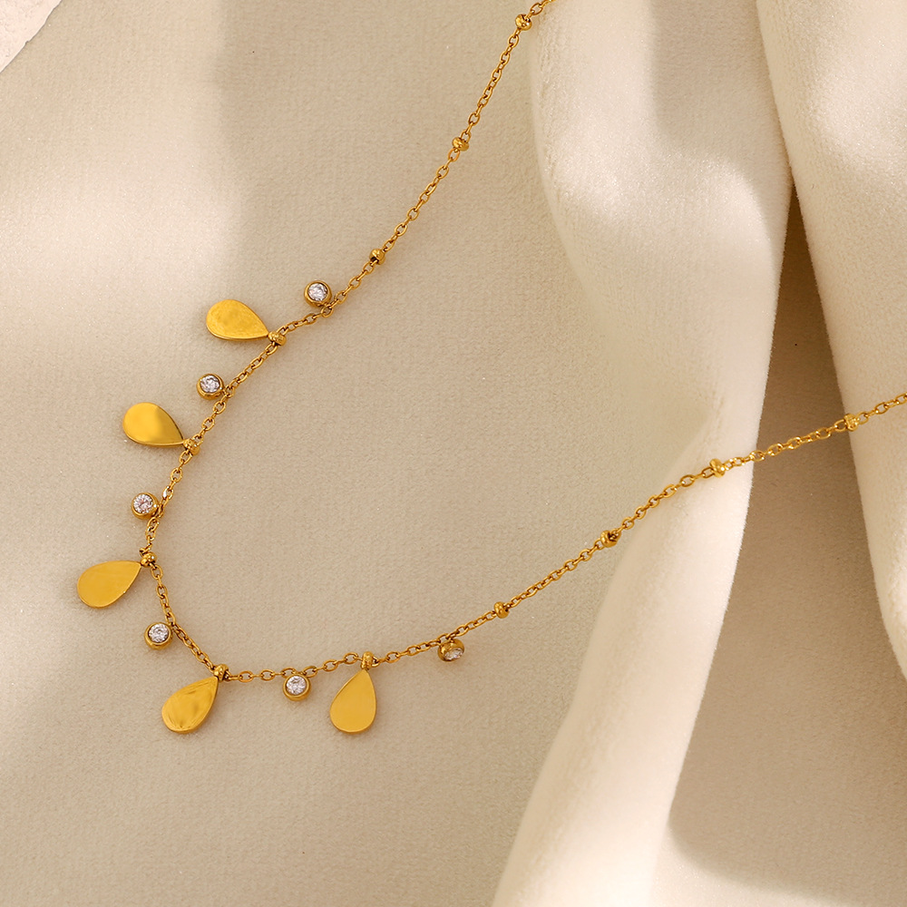 Classic Solid Color Stainless Steel Women's Chain Necklaces h5Picture2