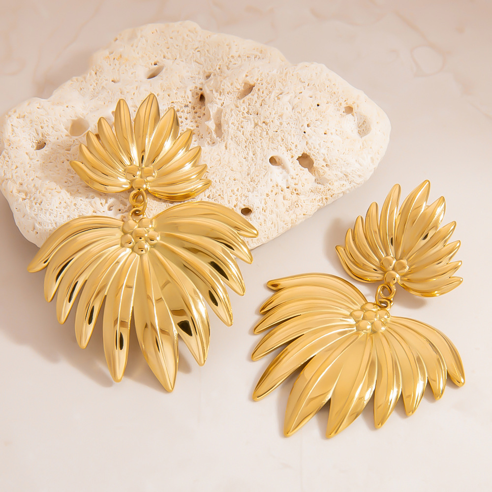 1 Pair Vacation Geometric Stainless Steel  Gold Color  Women's Drop Earrings Picture4