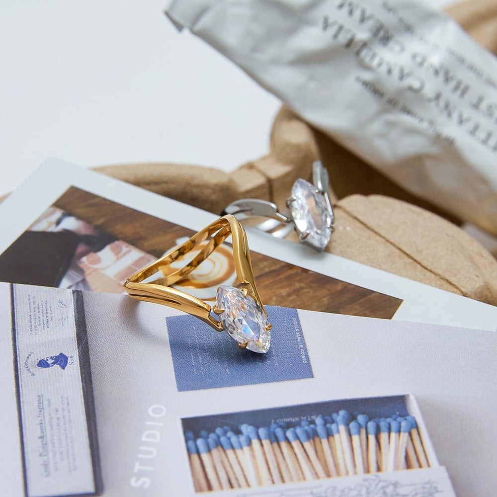 Simple Stainless Steel Gold Color Gemstone Rings h5Picture3