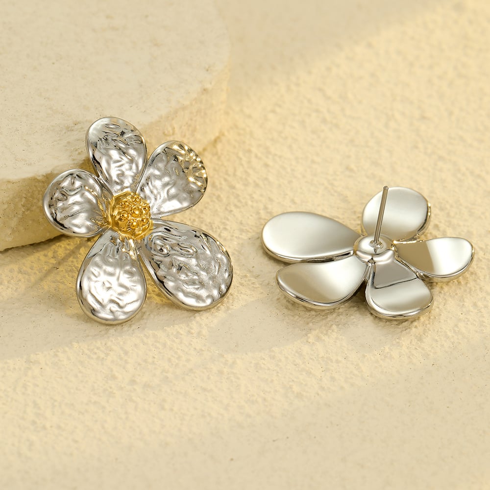 1 Pair Romantic Series Sweet Flower Stainless Steel   Gold Color  Women's Stud Earrings h5Picture3