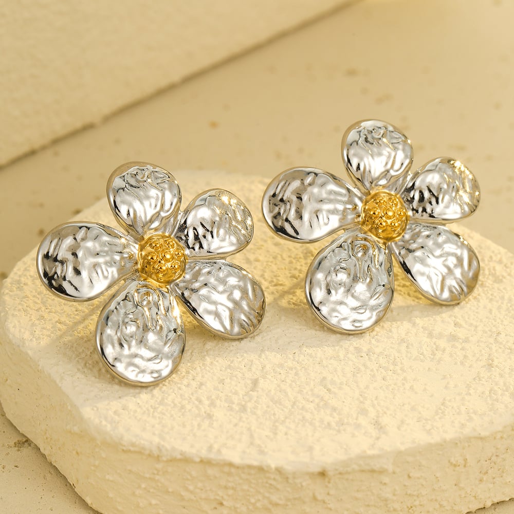 1 Pair Romantic Series Sweet Flower Stainless Steel   Gold Color  Women's Stud Earrings h5Picture4