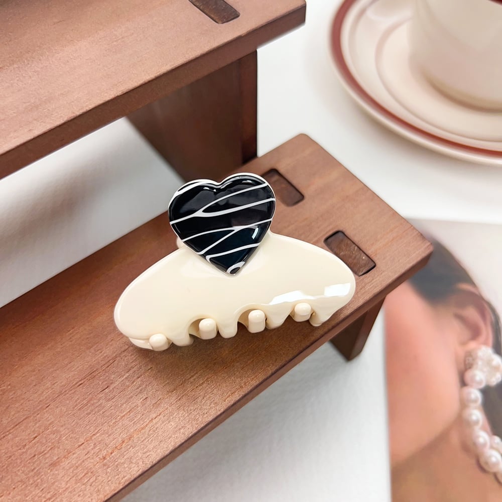 1 Piece Simple Series Heart Acetate Women's Hair Claws