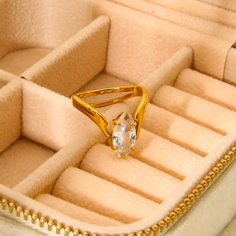 1 Pair Romantic Series Elegant Eye Stainless Steel   Gold Color  Zircon Statement Rings Picture4