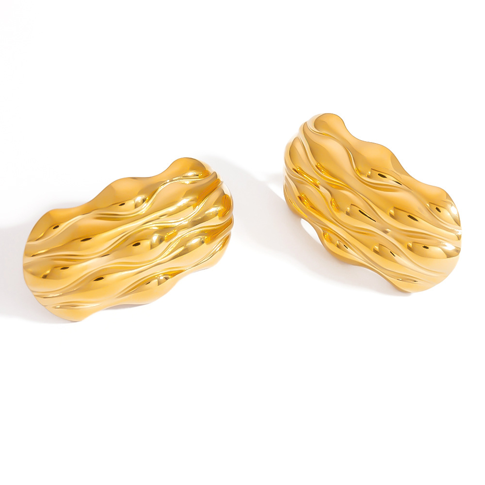 Glamorous Conch Shape Stainless Steel Gold Color Women's Stud Earrings Picture7