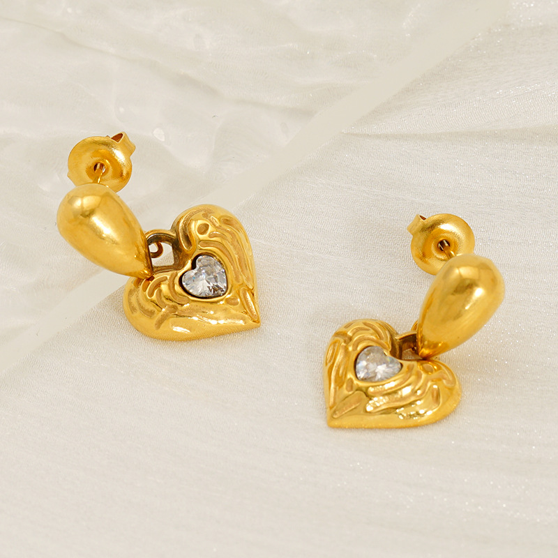 Retro Heart Stainless Steel Gold Color Drop Earrings h5Picture3