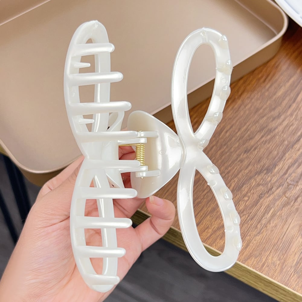 1 Piece Simple Series Elegant Polka Dots Resin Women's Hair Claws Picture4