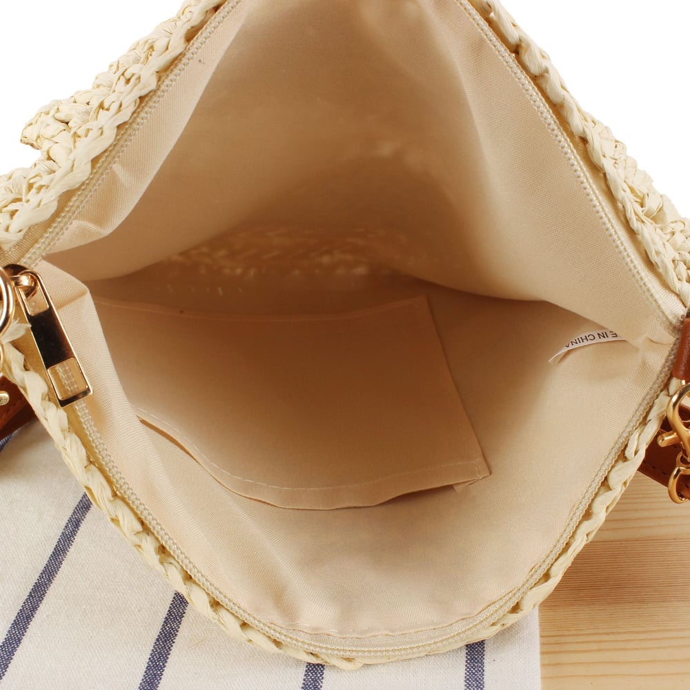 Vacation Woven Bag Picture4