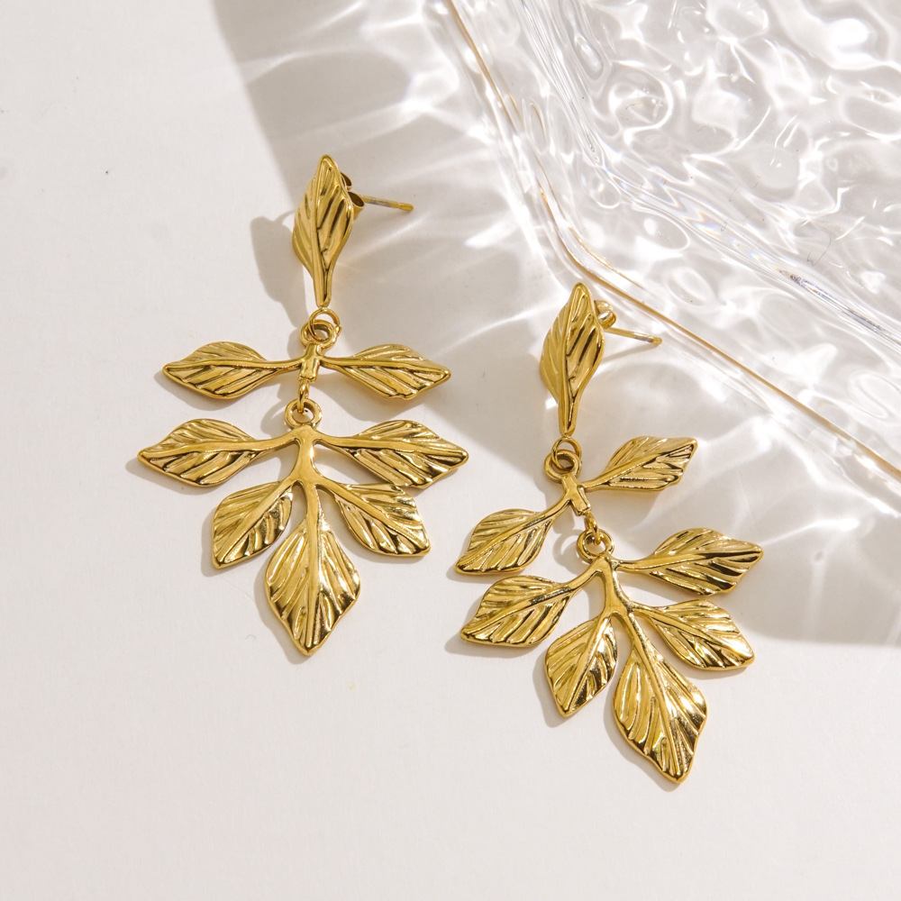Stylish and Elegant Stainless Steel Leaf-shaped Women's Dangle Earrings Picture2
