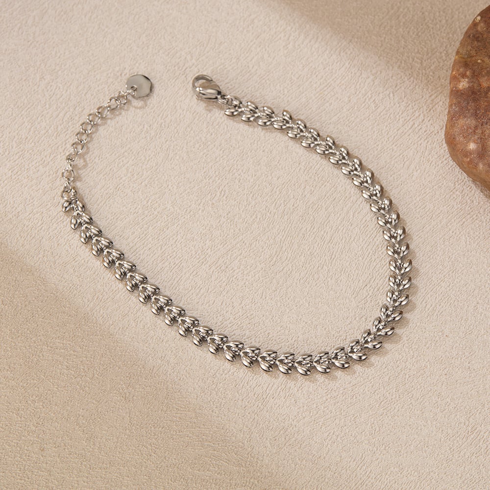 1 Stück Simple Series Tägliche geometrische Edelstahl Goldfarbene Damen-Kettenarmbänder h5Bild5