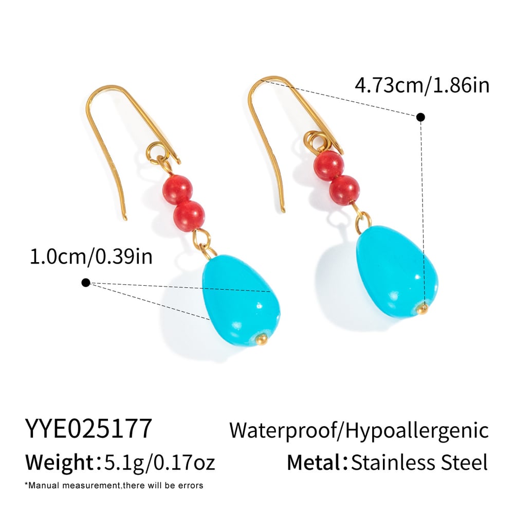 1 paio di orecchini pendenti in pietra naturale color oro