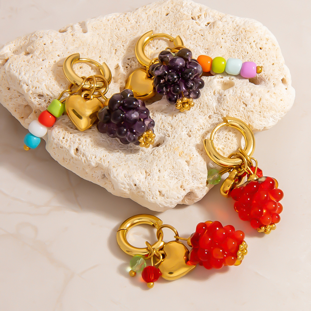 1 Stück süße Ohrringe aus Edelstahl in Goldfarbe mit Früchten h5Bild3