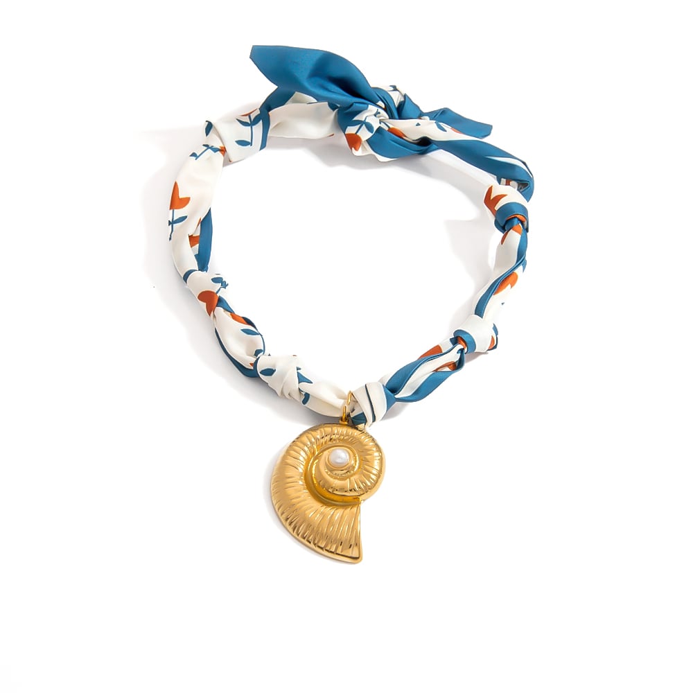 1 Piece Fabric Shell Pendant Necklace