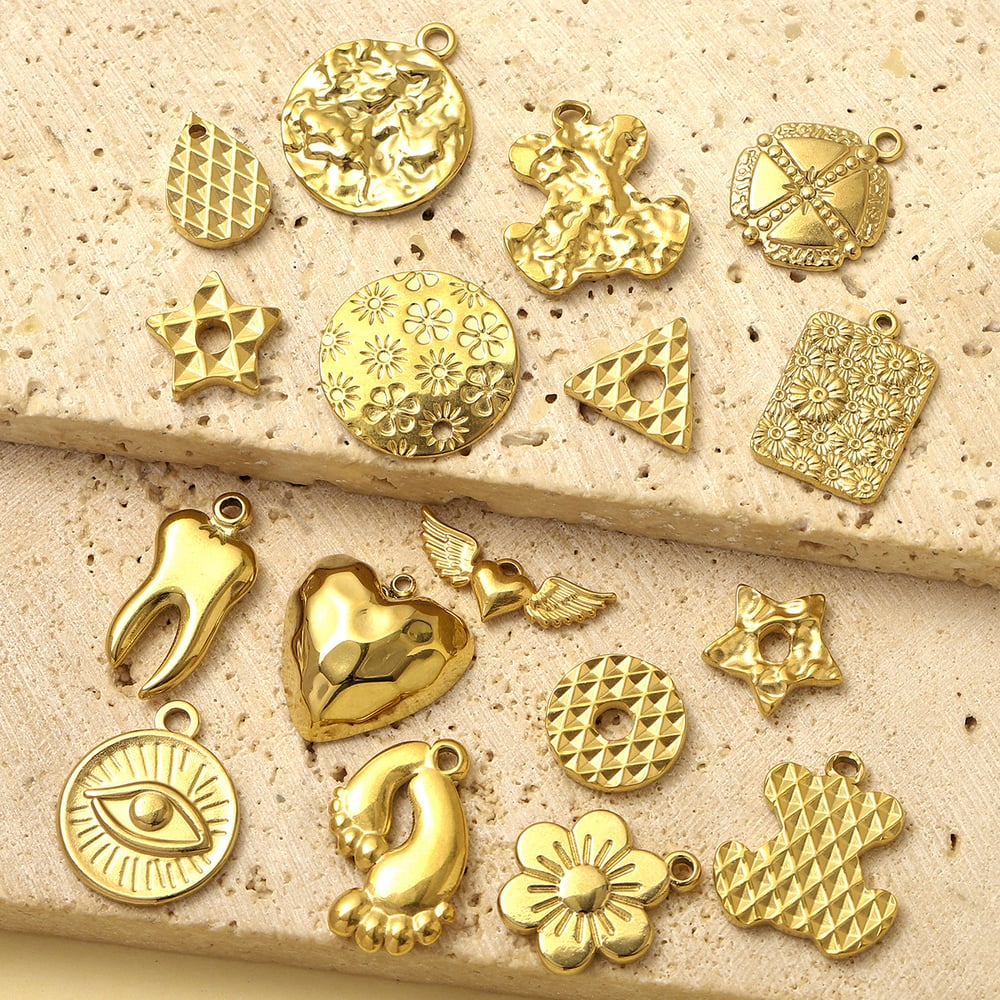 1 Stück luxuriöse ringförmige Damenanhänger aus Edelstahl in Goldfarbe Bild2