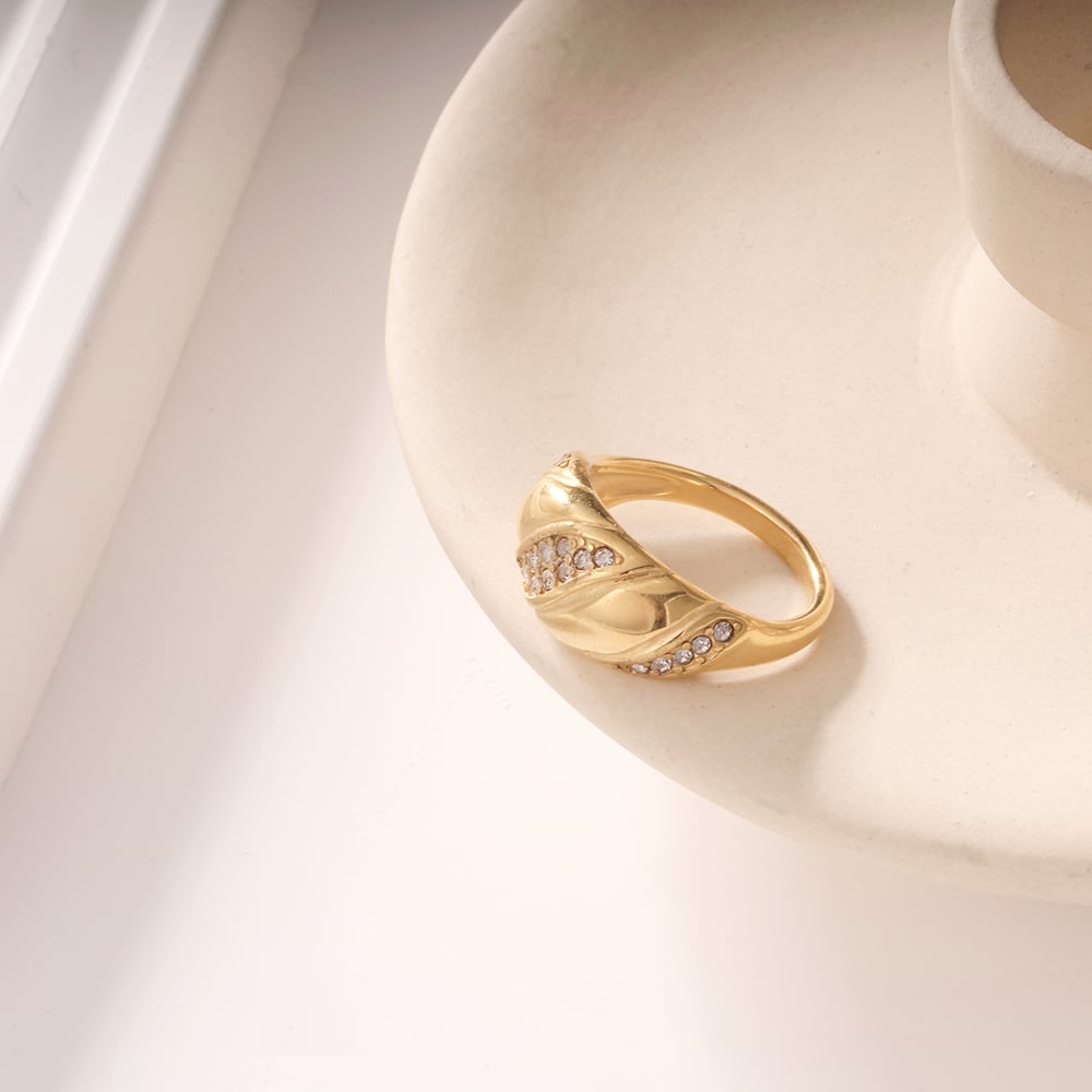 1 Piece Luxurious Series Elegant Twist Stainless Steel Gold Color Women's Gemstone Rings h5Picture5