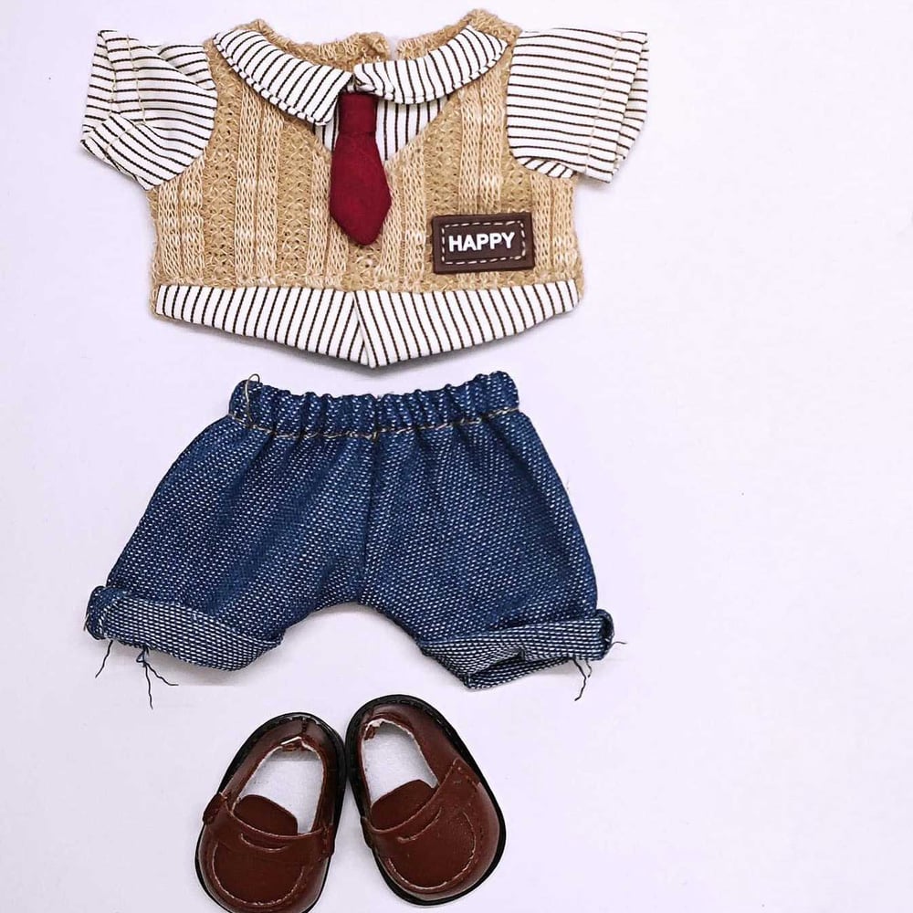 Künstlerisches süßes Kleiderset für Puppen (KEINE Puppe)