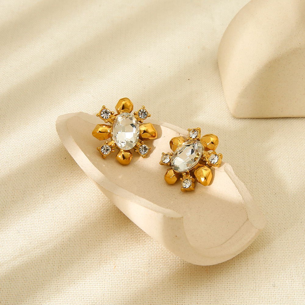 Luxurious Series Elegant Geometric Stainless Steel Women's Stud Earrings h5Picture4