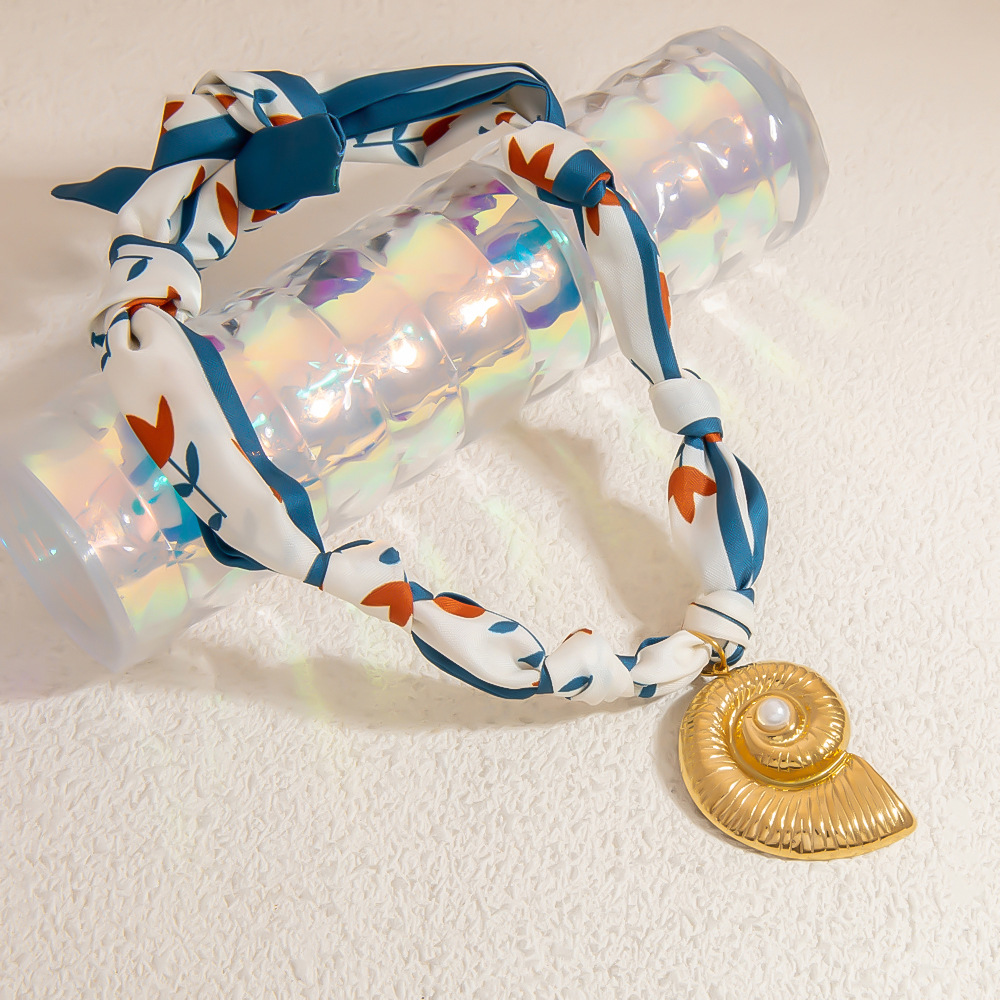1 Piece Fabric Shell Pendant Necklace h5Picture5