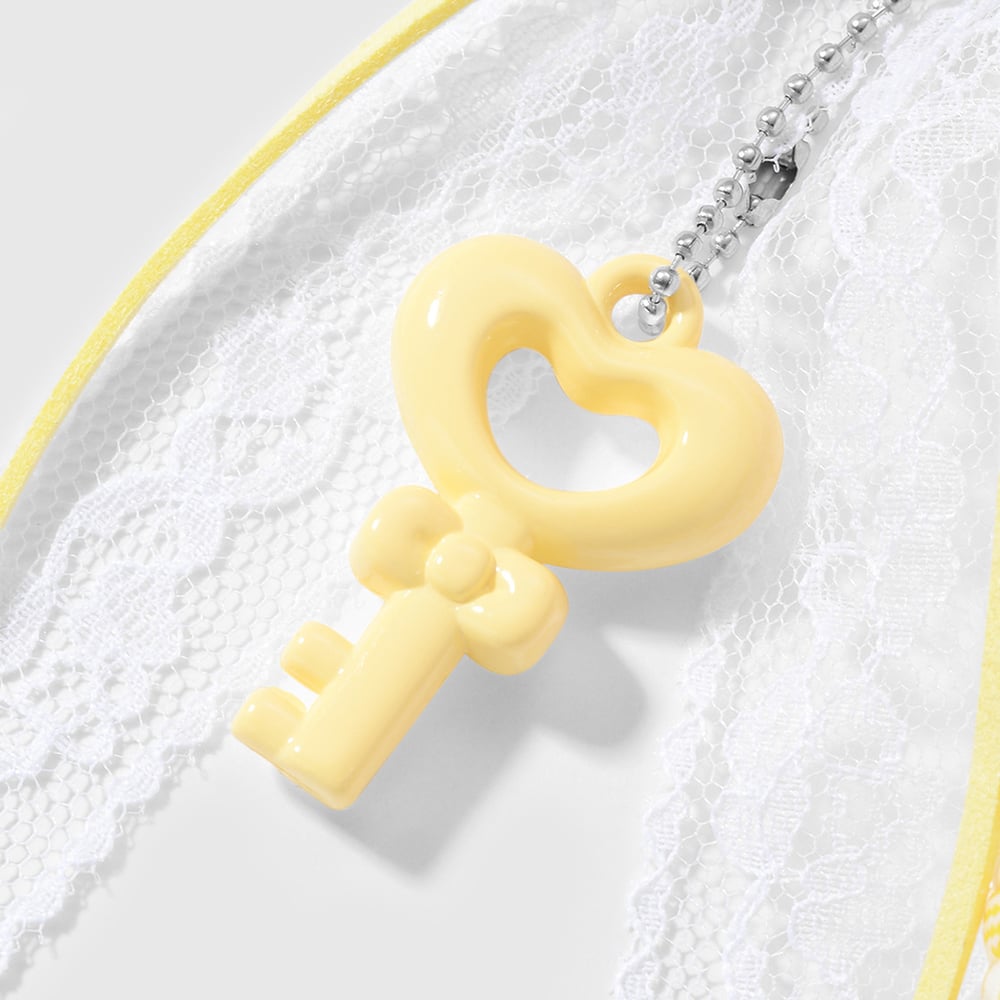 1 Piece Acrylic Heart Bag Charms h5Picture6