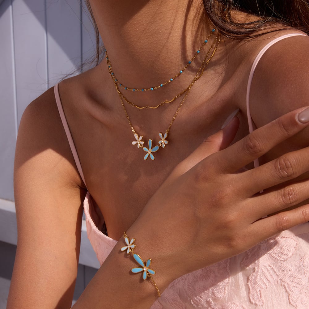 1 Piece Delicate Flower Stainless Steel Gold Color Women's Pendant Necklaces h5Picture5