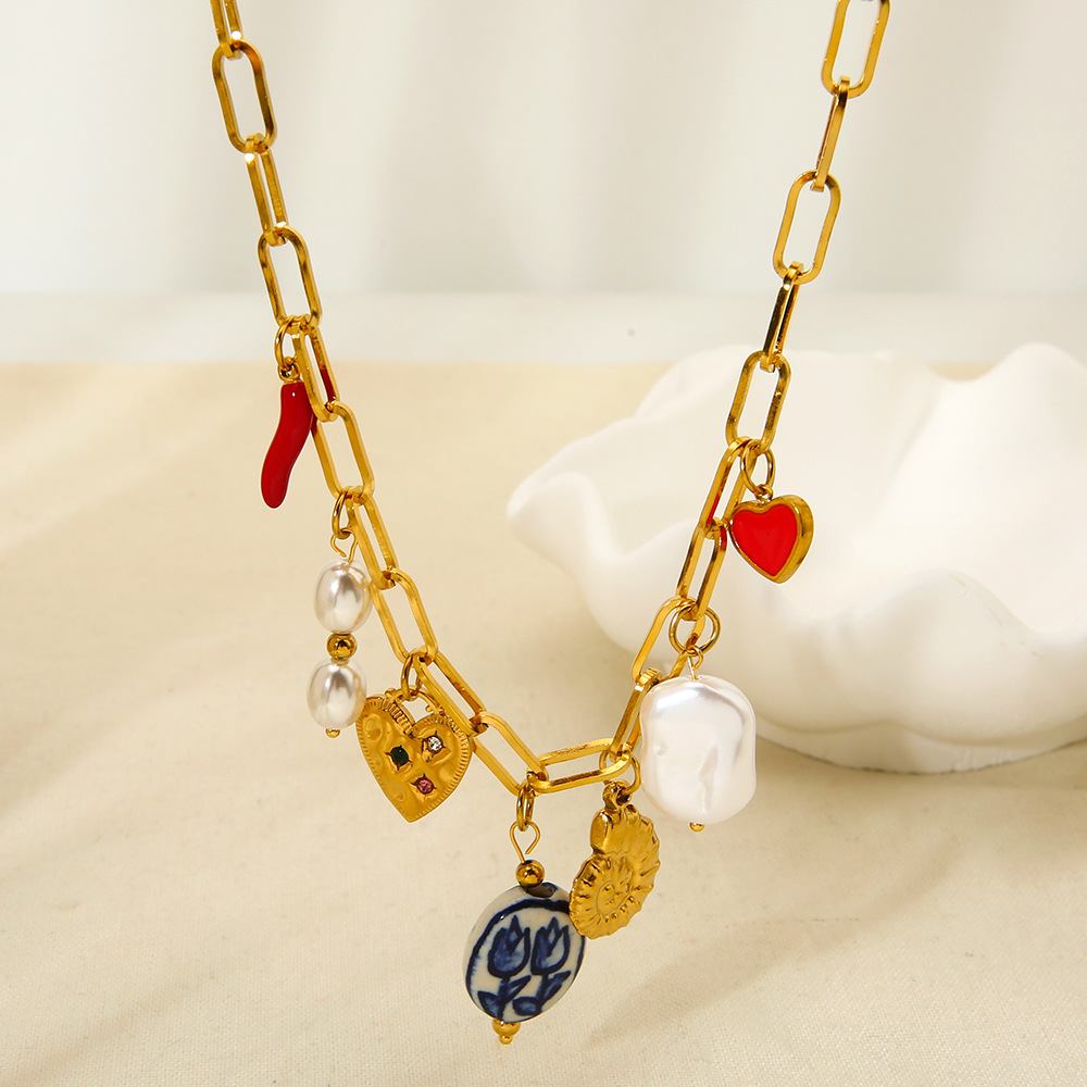 1 Piece Retro Stainless Steel Gold Color Pendant Necklace h5Picture3