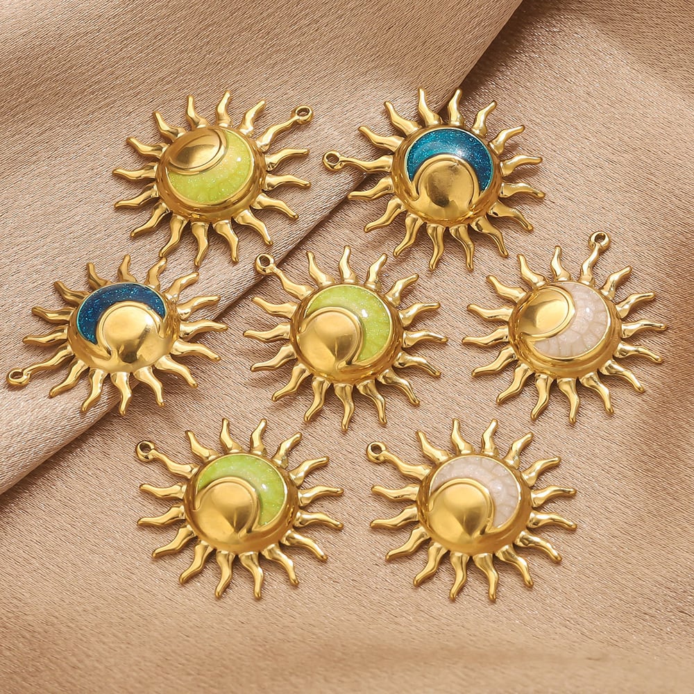 1 pieza clásica DIY Sol Acero inoxidable Color dorado Colgantes para mujer Imagen3