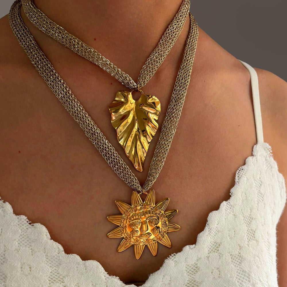 1 Piece Statement Stainless Steel Gold Color Pendant Necklace h5Picture4