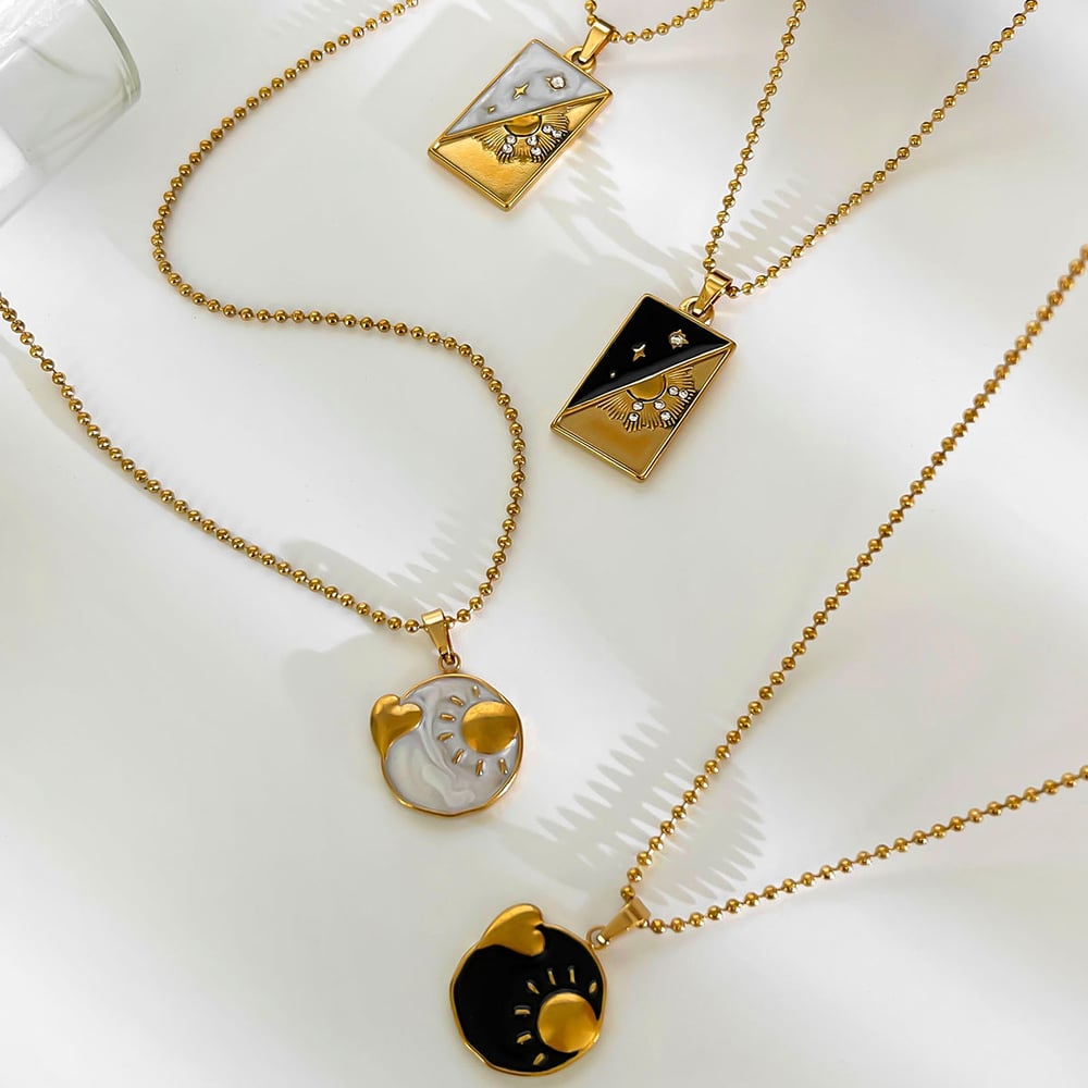 1 Piece Enamel Tarot Stainless Steel Gold Color Pendant Necklace Picture3